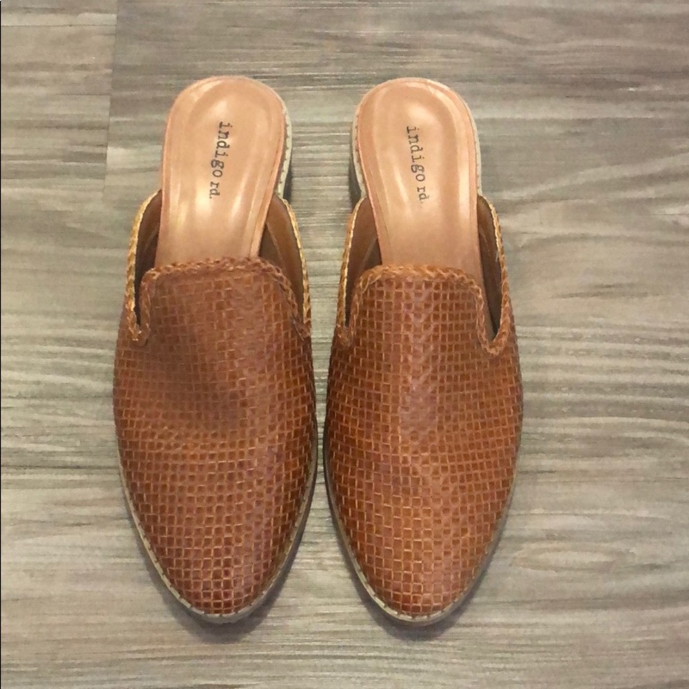 Indigo Rd. woven mules